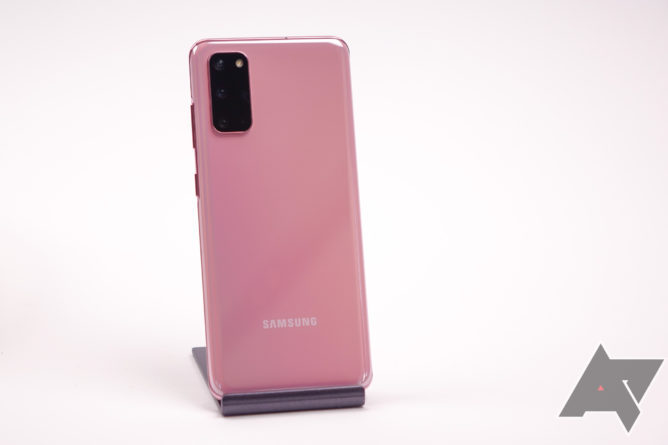 Galaxy S20 är officiell med tre varianter, 5G över hela linjen och $1, 000 + prislappar 4