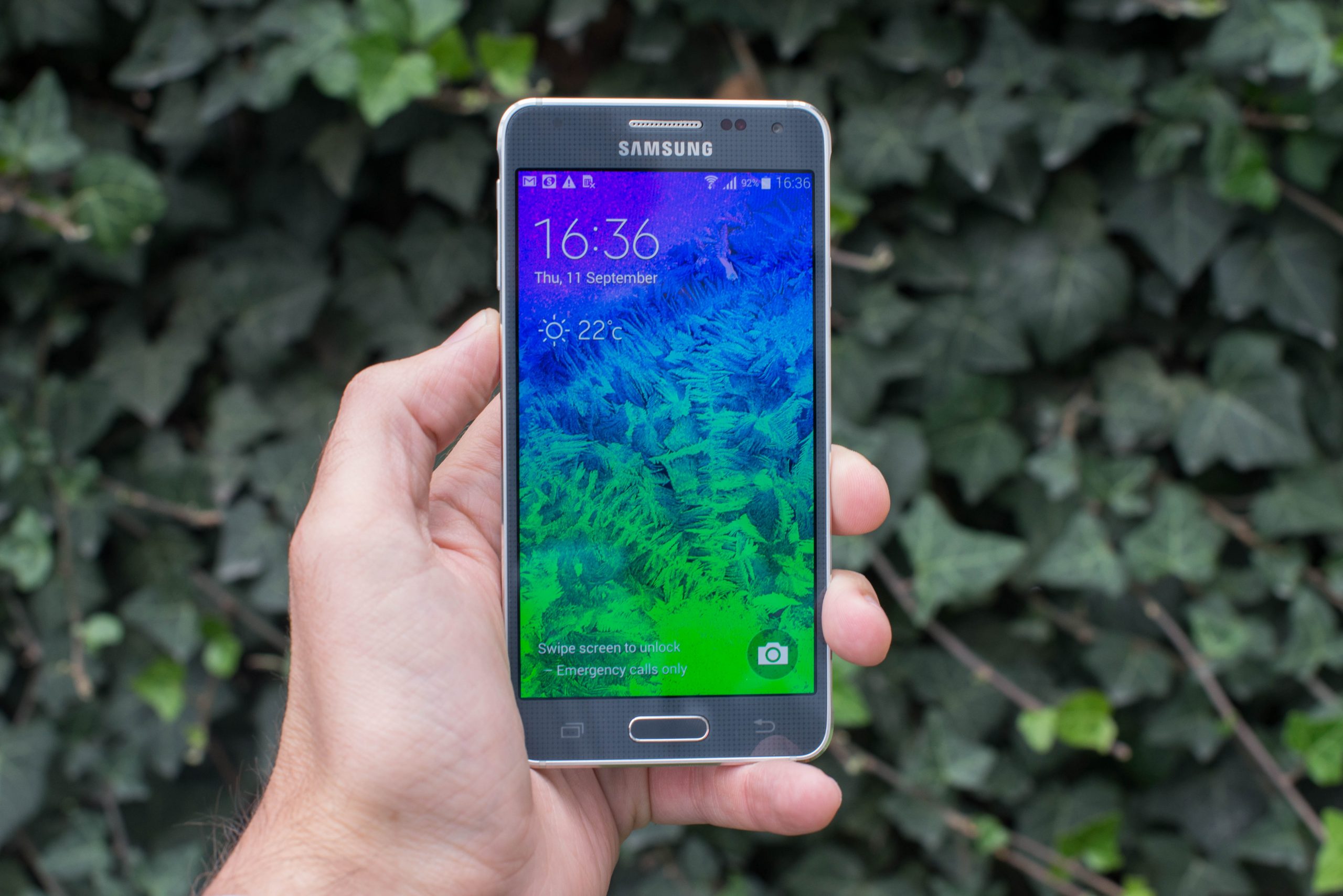Samsung Galaxy Revisão Alpha: Ainda um smartphone desejável