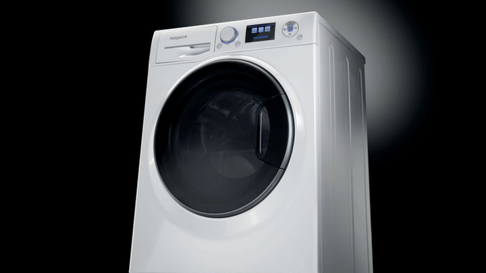 Revisão do Hotpoint Ultima S-Line + RZ 1066 W: uma máquina de lavar fácil de usar e cheia de recursos 1