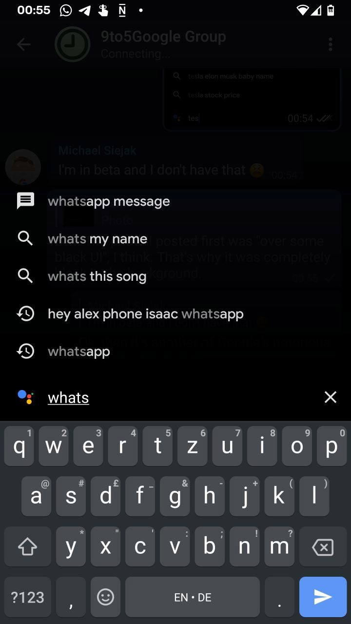  compact-google-assistant-keyboard-3