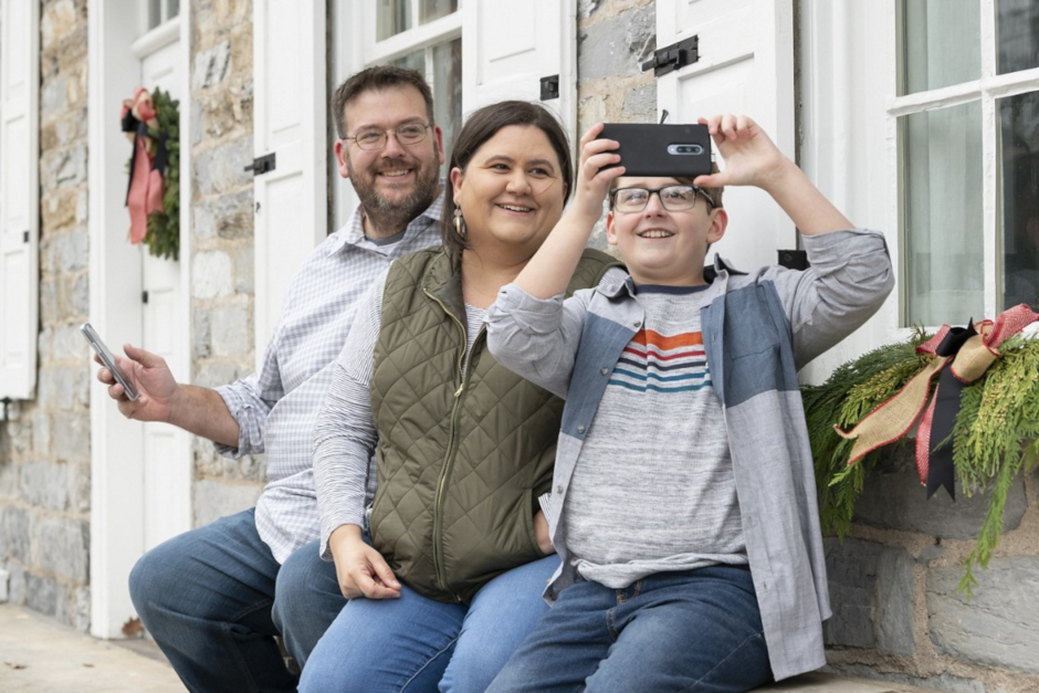 T-Mobile apresenta a primeira família a acessar 5G em todo o país nos EUA
