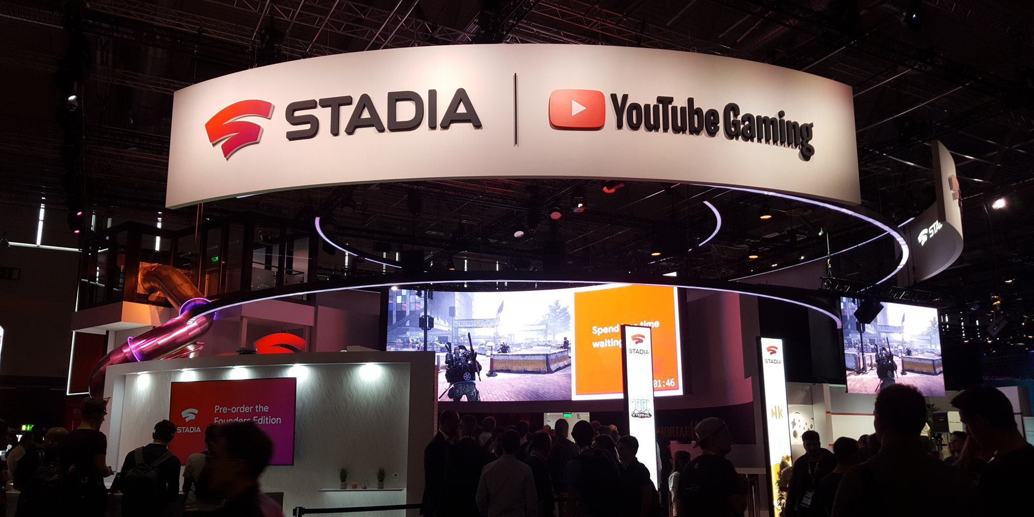 [Update: Video tour] Aqui está o estande do Google Stadia na Gamescom e sim, ele tem um slide